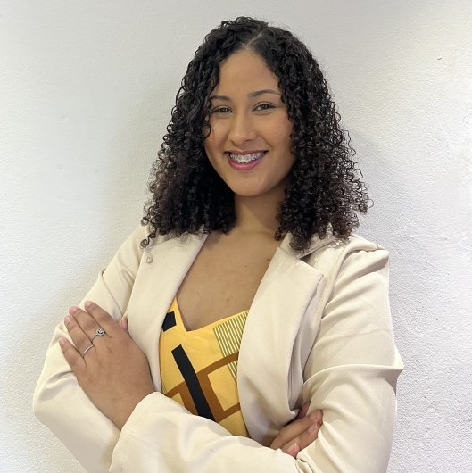 Dra. Larissa Ornelas de Paula
