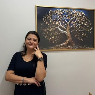 Úrsula Evilin Gomes RIbeiro
