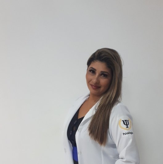 Danielle Gomes Santana