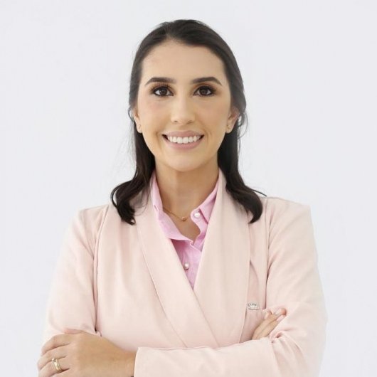 Dra. Thaís Machado