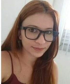 Dra. Geovanna Santana de Souza Turri