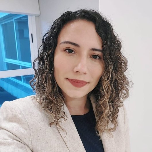 Dra. Renata Sousa de Miranda