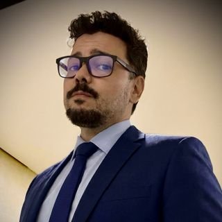 Dr. Uberdam Andrade