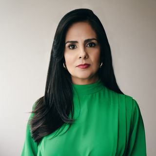 Dra. Renata Menezes
