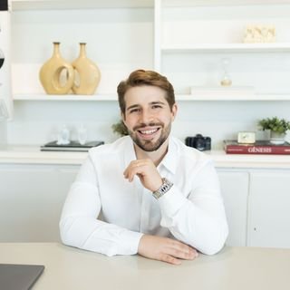 Dr. Daniel Guimarães Mazza