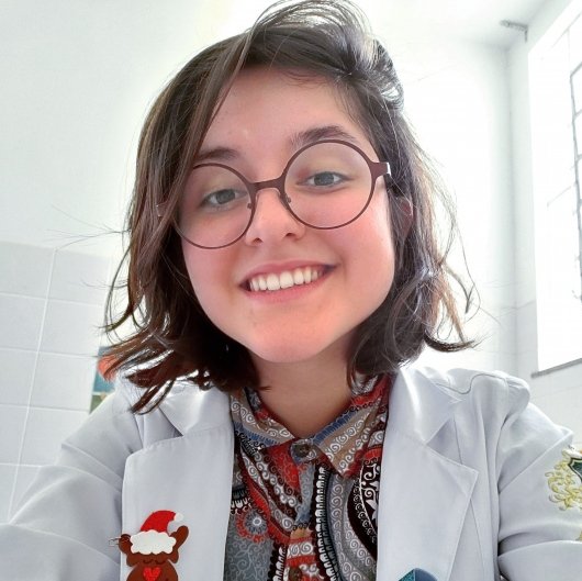 Mariana Gazolla Ribeiro