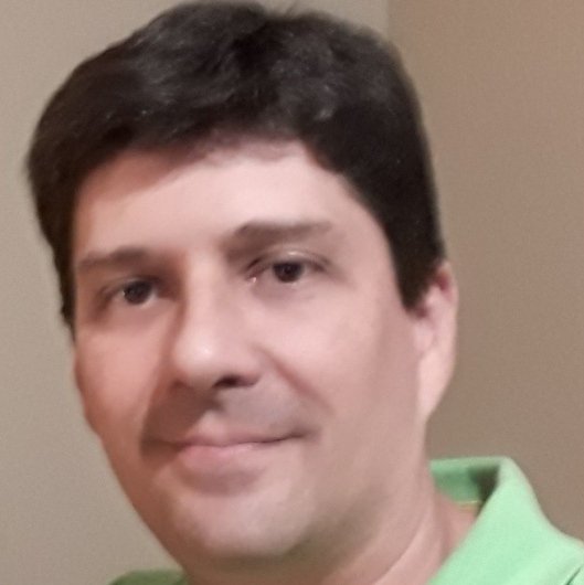 Dr. Arnaldo Luiz Ferreira Coutinho