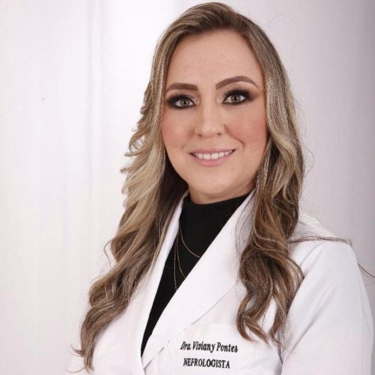 Dra. Viviany Pontes