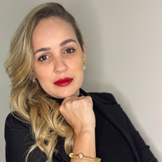 Dra. Fernanda Lobo da Silva