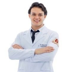 Dr. Renato Antunes