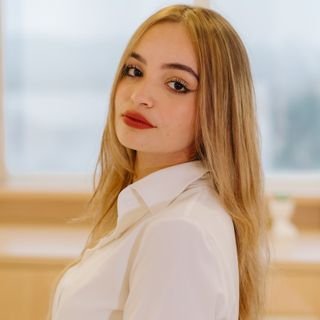 Beatriz Alexandrino