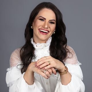 Dra. Ralyane Costa Ribeiro