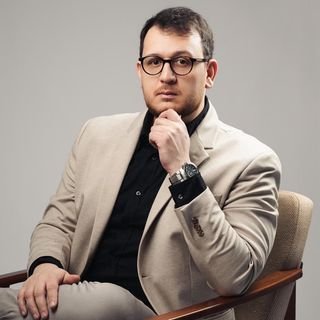 Dr. Leonardo Belotto