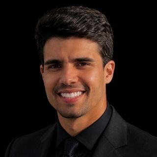 Dr. Fernando Azevedo Ferreira