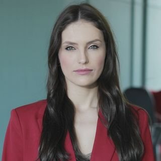 Dra. Caroline Kroeff