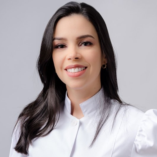 Dra. Mariana Fernandes De Miranda