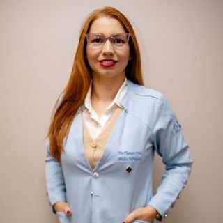 Dra. Thainara Freitas Ribeiro