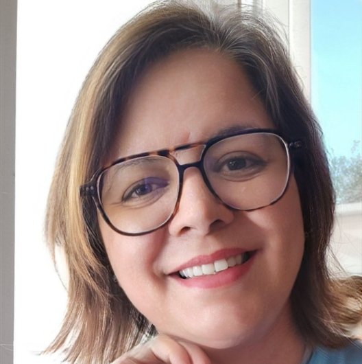 Dra. Adriana das Graças Cardoso Cândido