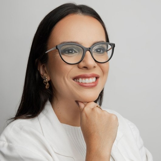 Dra. Kelly Barbosa Leal Castro