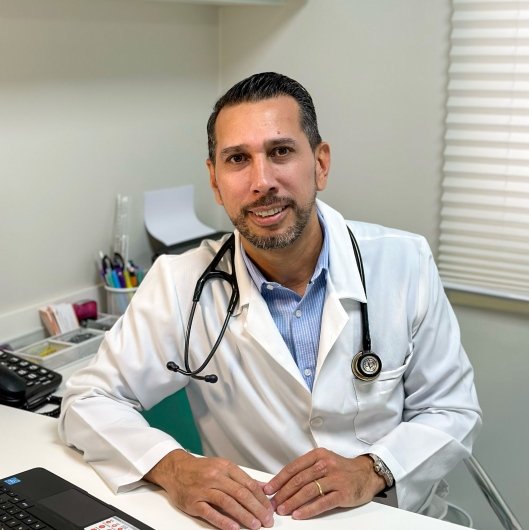 Dr. Nery A. de Matos Junior