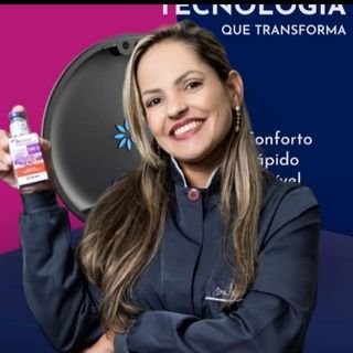 Dra. Camille Oliveira David