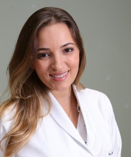 Dra. Lina Ana Medeiros Hirsch