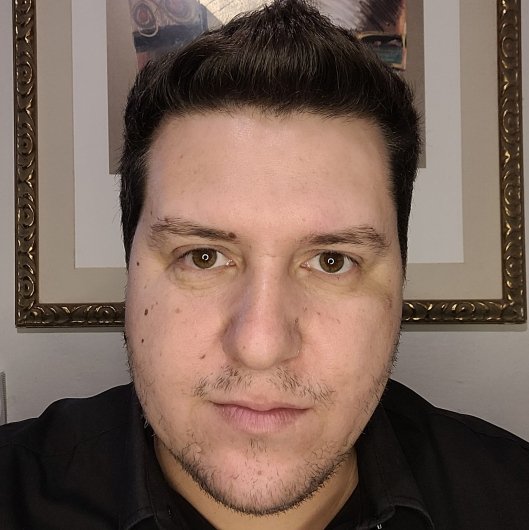 Dr. Renan Linhares