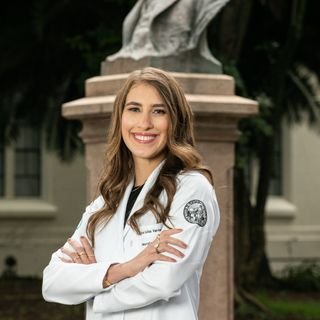 Dra. Ana Luisa Hernández