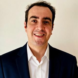 Dr. Felipe Toledo