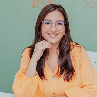 Lara Napoleão