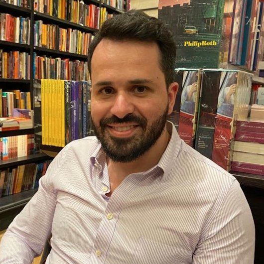 Dr. Felipe Bandeira