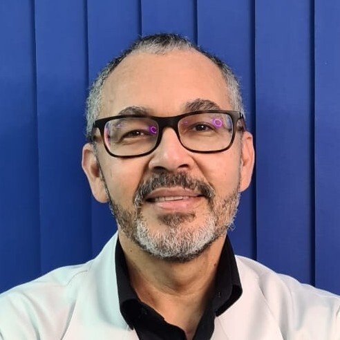 Dr. Rauney Caldeira de Moura