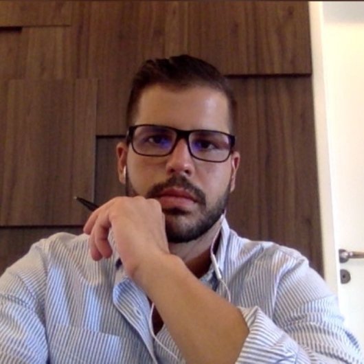 Dr. Hugo Iglesias Moraes