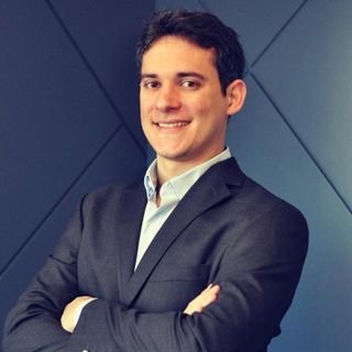 Dr. George Vasconcelos Calheiros de Oliveira Costa