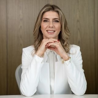 Dra. Fabíola Kleinert