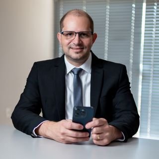 Dr. Bruno de Oliveira Ferreira