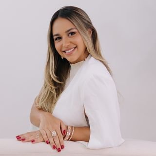 Dra. Laíssa Limoeiro Galeão