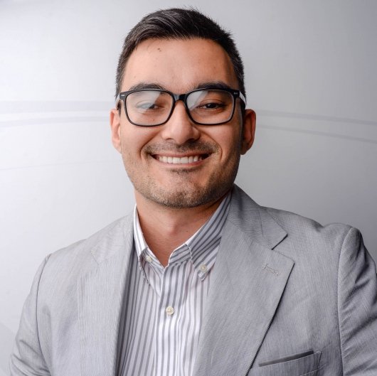 Dr. Fábio Akio Nishijuka