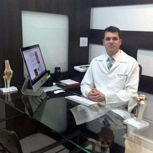 Dr. Leonidas Bomfim