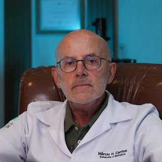 Dr. Marcio Husek Carrion