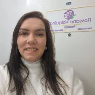 Dra. Rossane Volquind