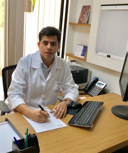 Dr. Marcus Vinicius Nogueira