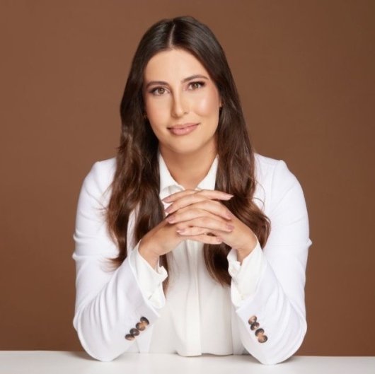Dra. Amanda Rampinelli