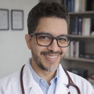 Dr. Weslei Gomes de Oliveira