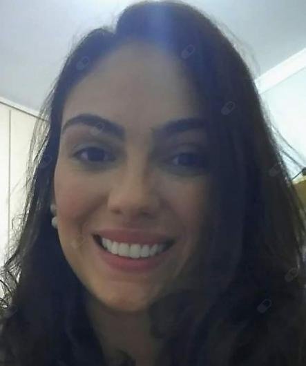 Dra. Julia Melloni Nogueira