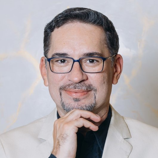 Dr. Danisio Cavalcante