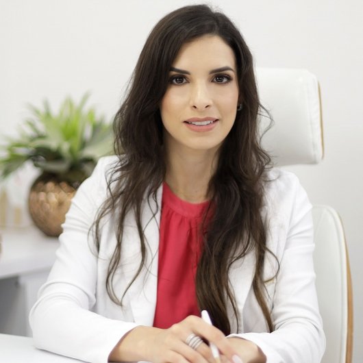 Dra. Heloisa Bressiani