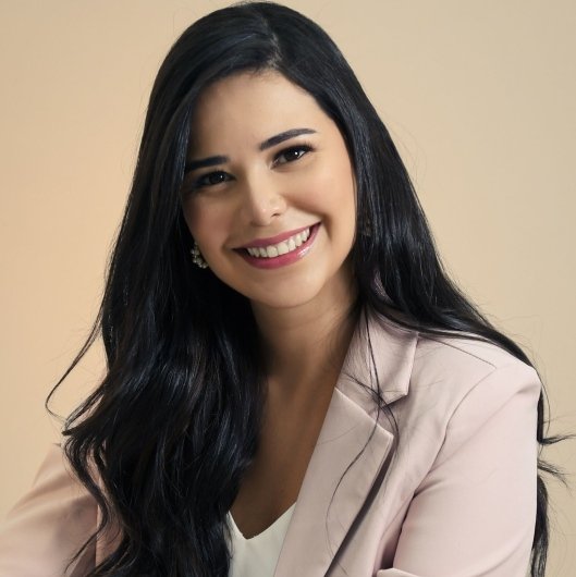 Dra. Mariana Lima Verde