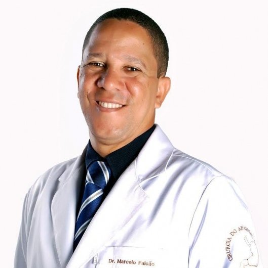 Dr. Marcelo Falcão