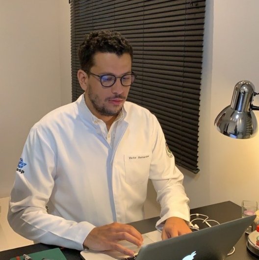 Prof. Victor Bernardes